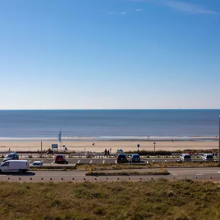 Beach And Sea View De Ruyter Appartement